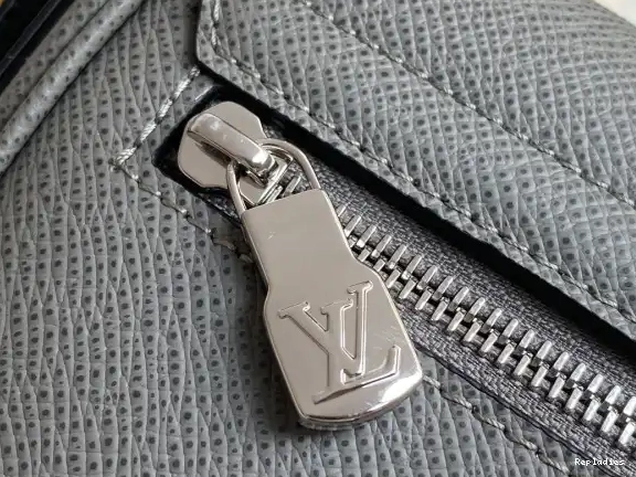 Cheap LOUIS PM VUITTON DISTRICT 0618